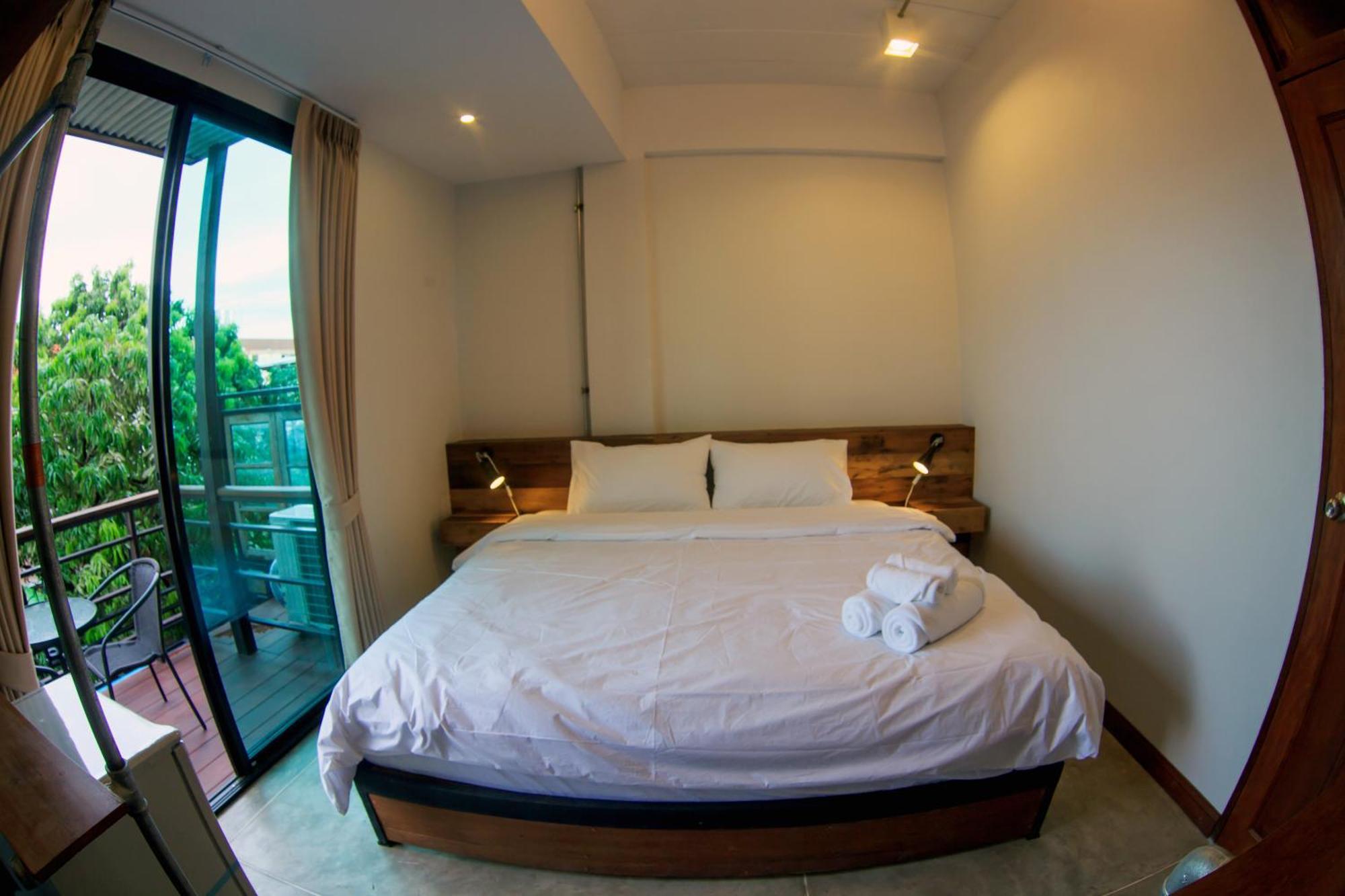 The Arak Bed Bar And Hostel Chiang Mai Room photo